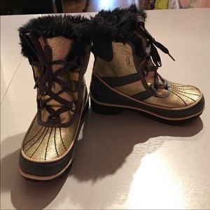 Sorel TiVoli gold razzle boots size a12